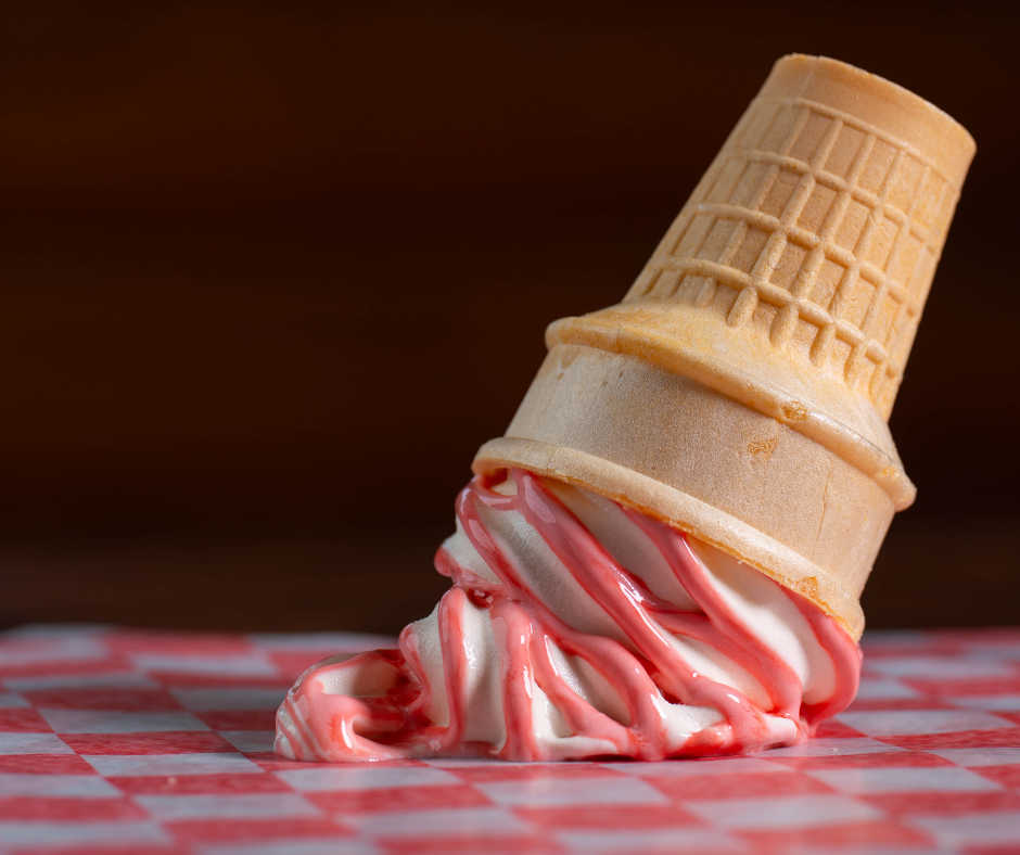Norman McDonald's Country Drive-In, Photography 15